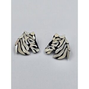 Vintage Lee Sands Mother of Pearl Inlay Zebra Head Post Earrings Black White